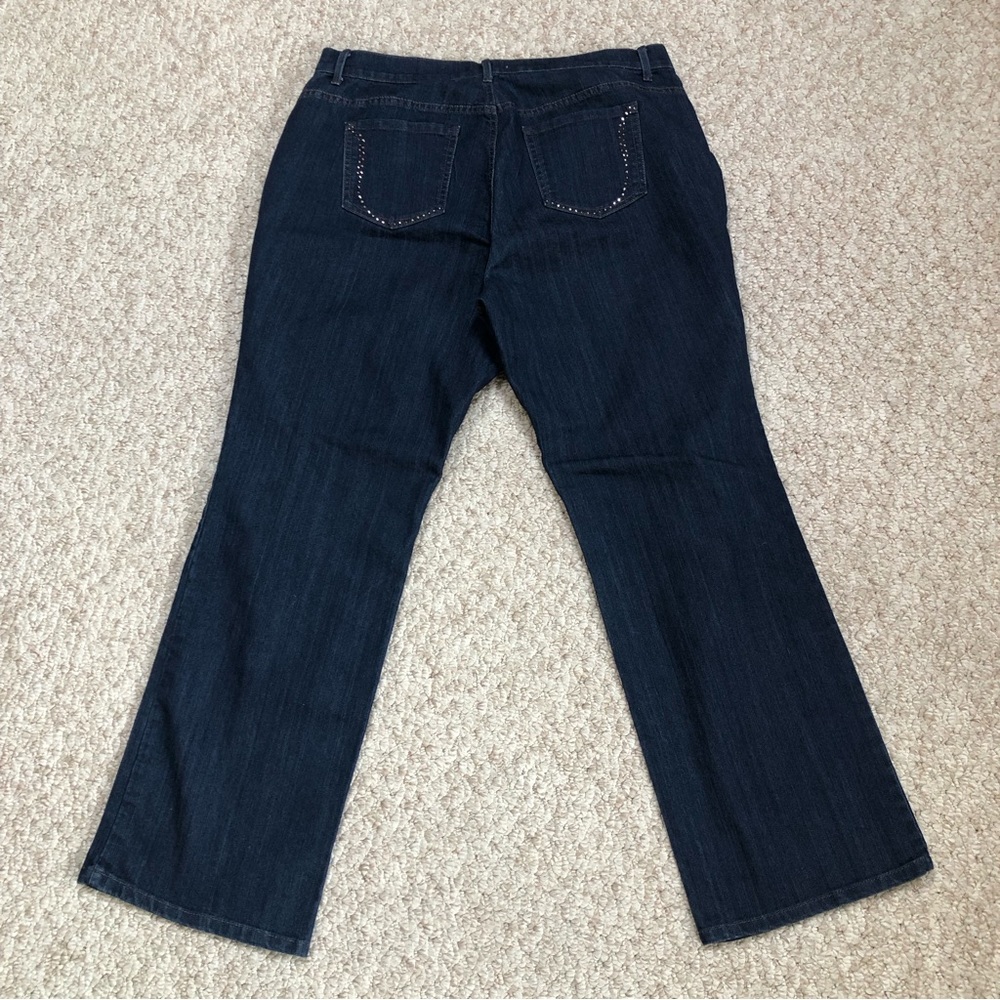 EUC Gloria Vanderbilt ladies jeans. Size 18W